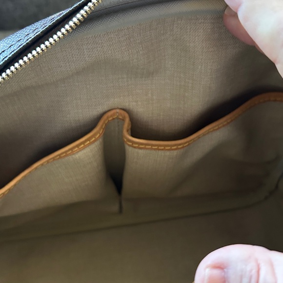 Louis Vuitton Brown and Tan Monogram Satchel - Picture 7 of 11